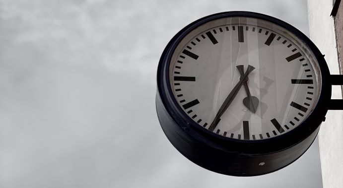 What causues delays to SMS?